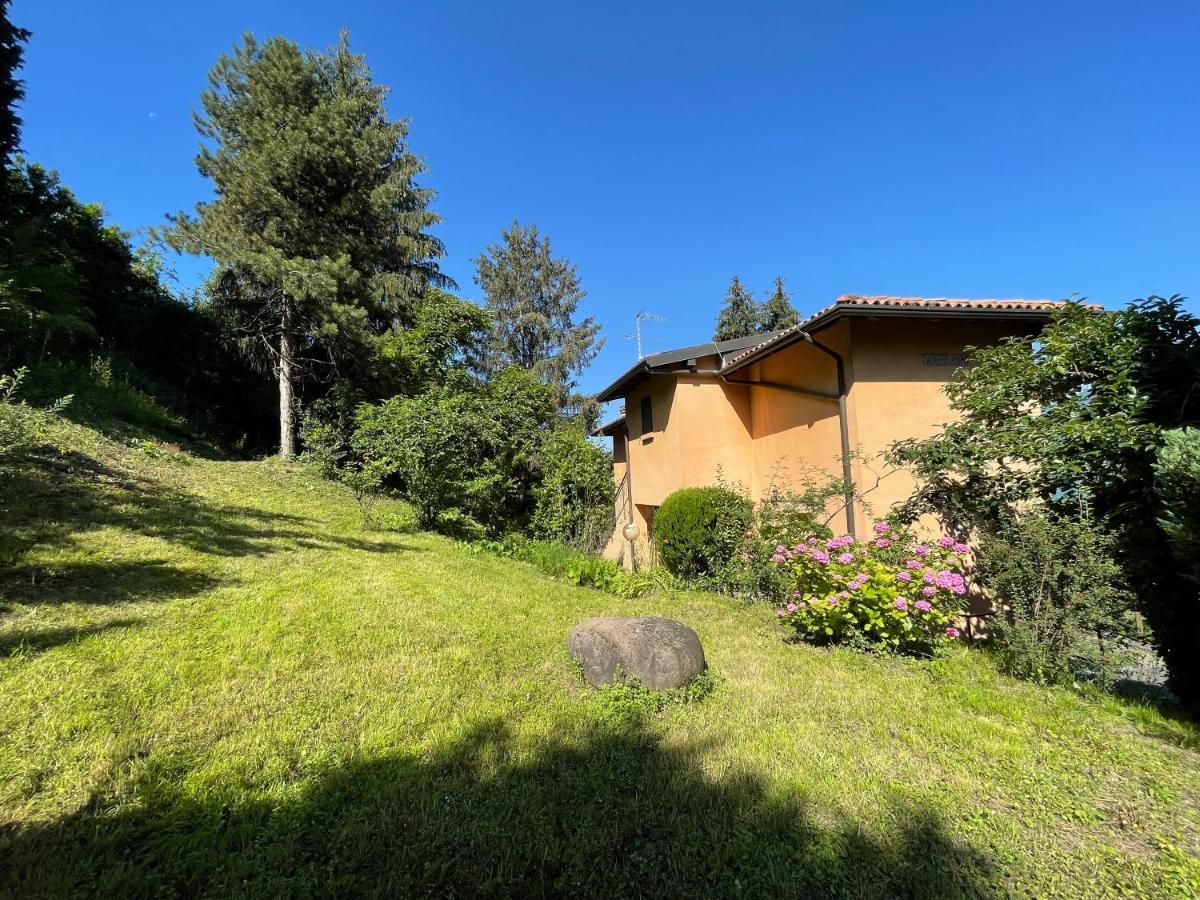 Appartamento Lake View Di Villa Giuliana Sulzano Bagian luar foto