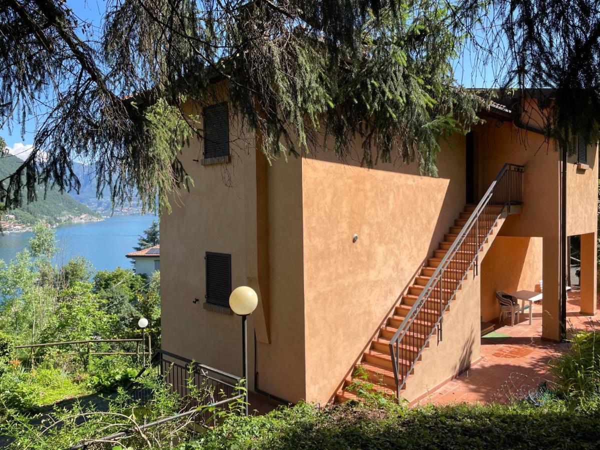 Appartamento Lake View Di Villa Giuliana Sulzano Bagian luar foto