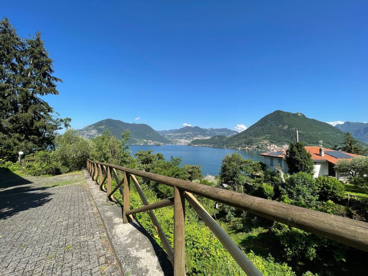 Appartamento Lake View Di Villa Giuliana Sulzano Bagian luar foto